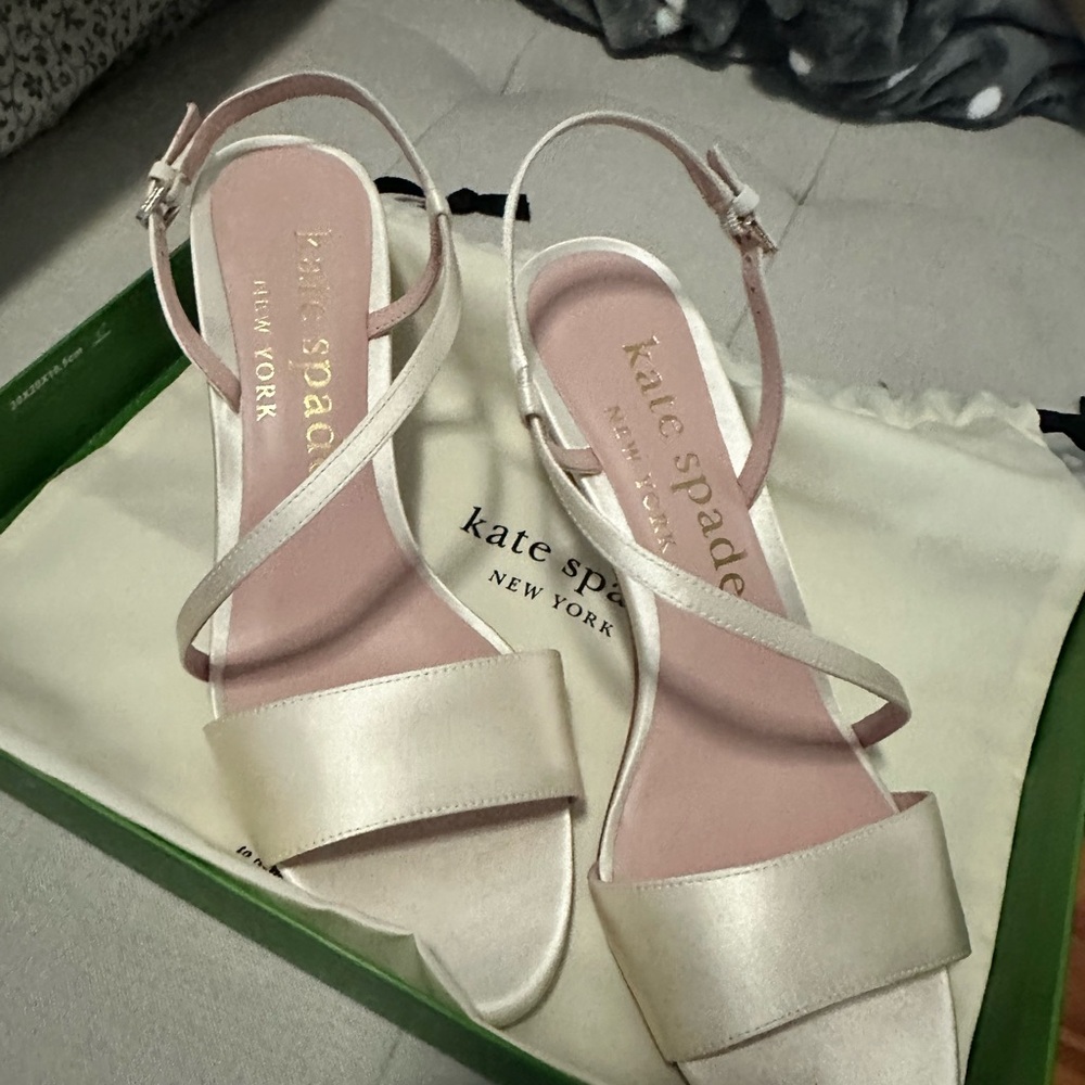 Kate Spade Cream Slingback Heels